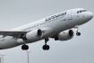 Airbus A320-214
